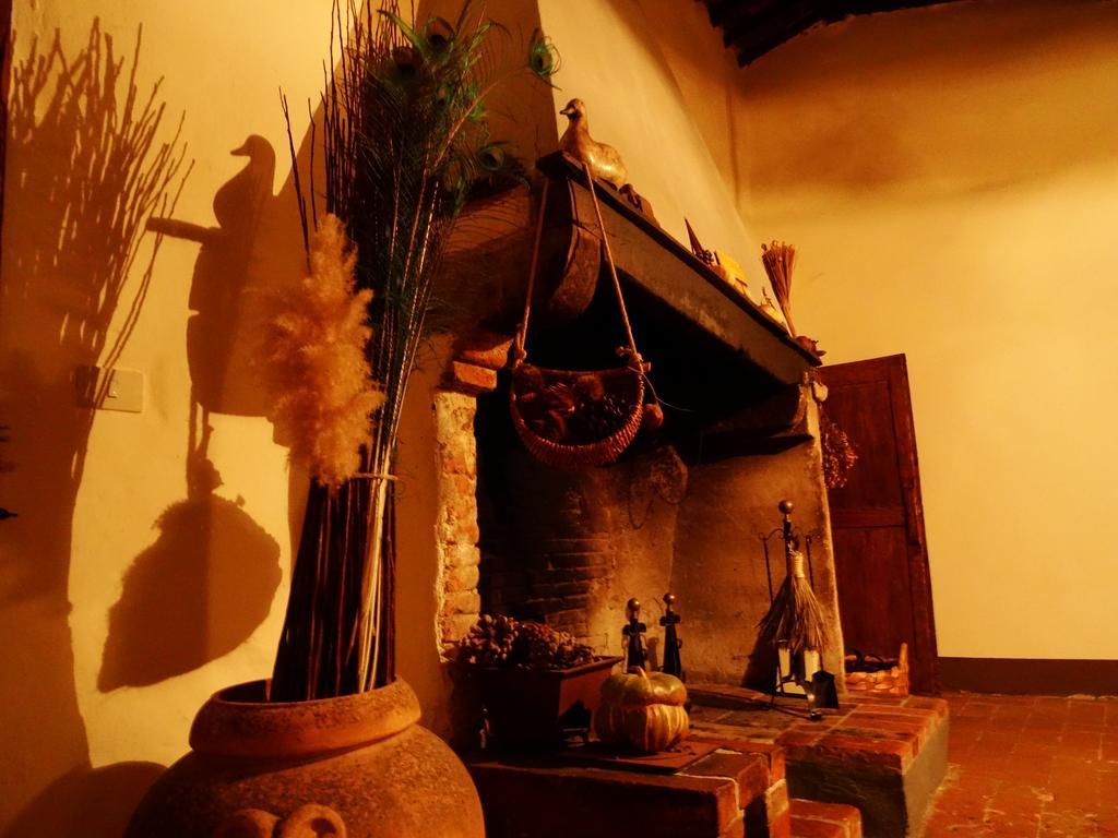 Podere Pievina Delle Corti - Dimora Di Campagna Sinalunga Quarto foto