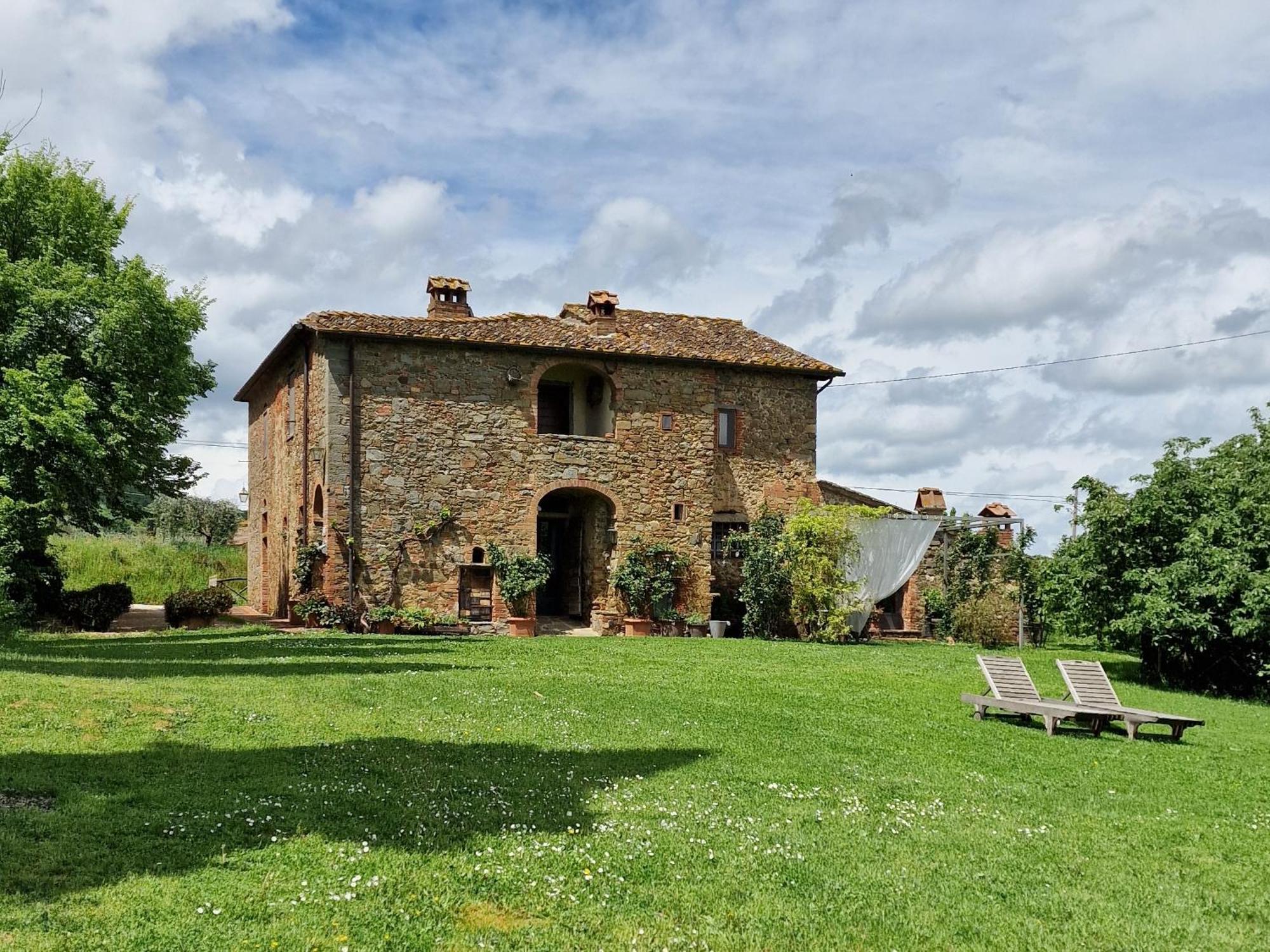 Podere Pievina Delle Corti - Dimora Di Campagna Sinalunga Exterior foto